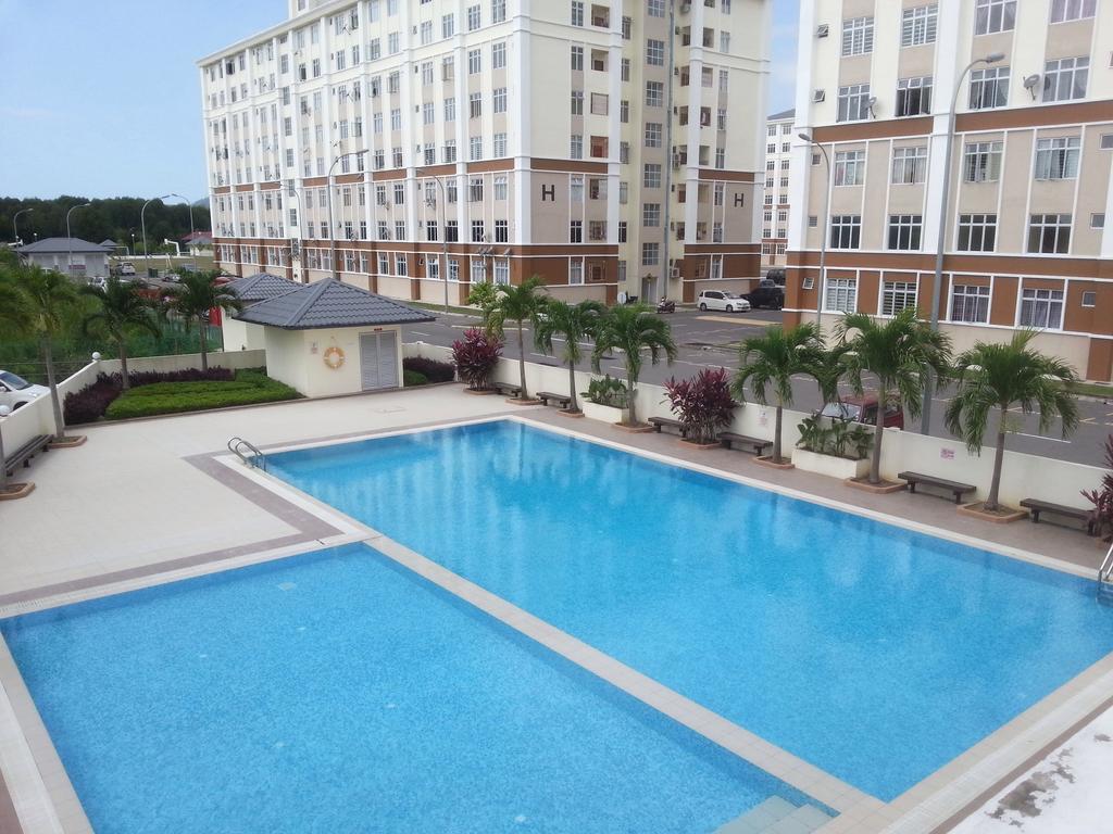 Kk Holiday Suites Apartment Kota Kinabalu Esterno foto